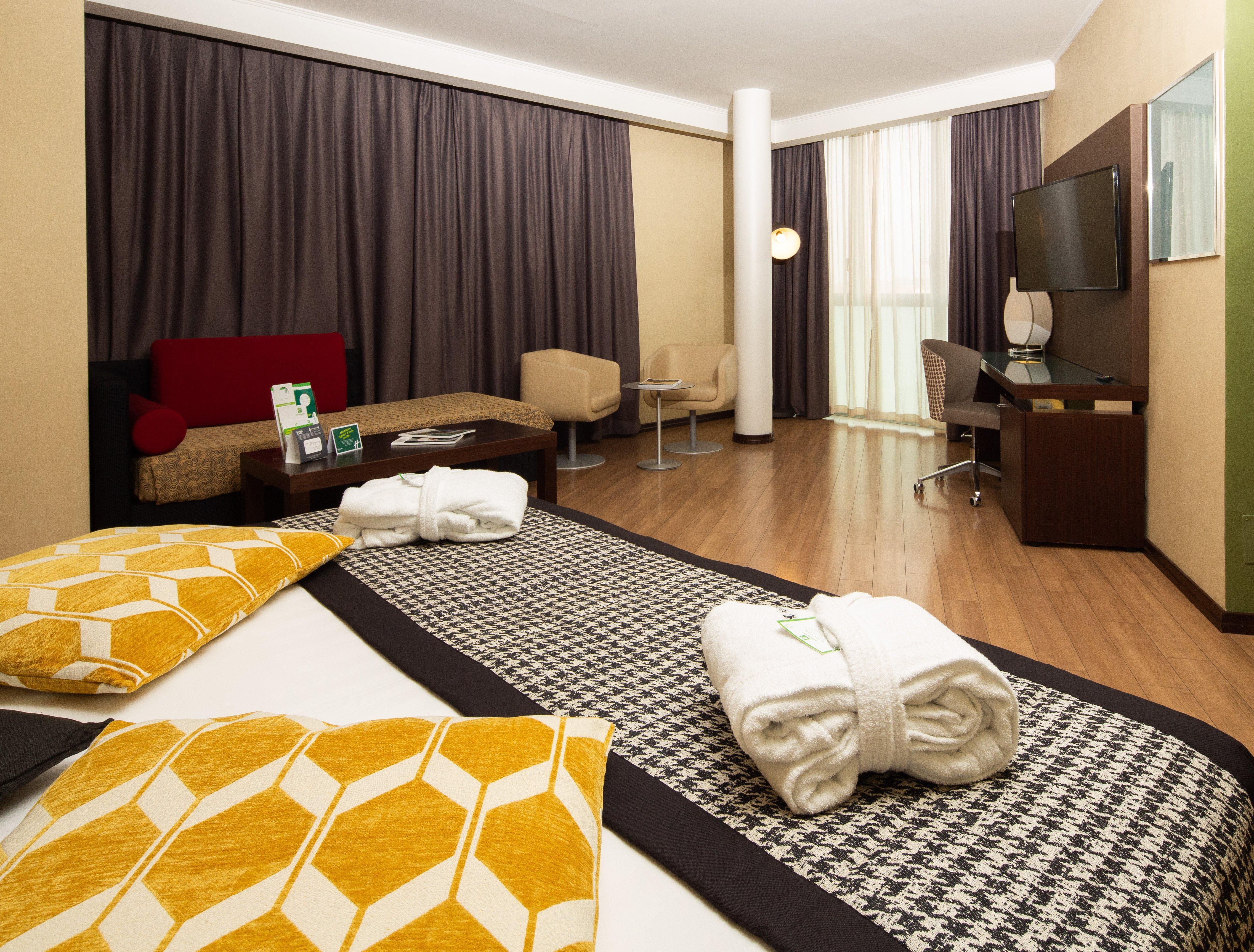 Holiday Inn Turin Corso Francia By Ihg Esterno foto