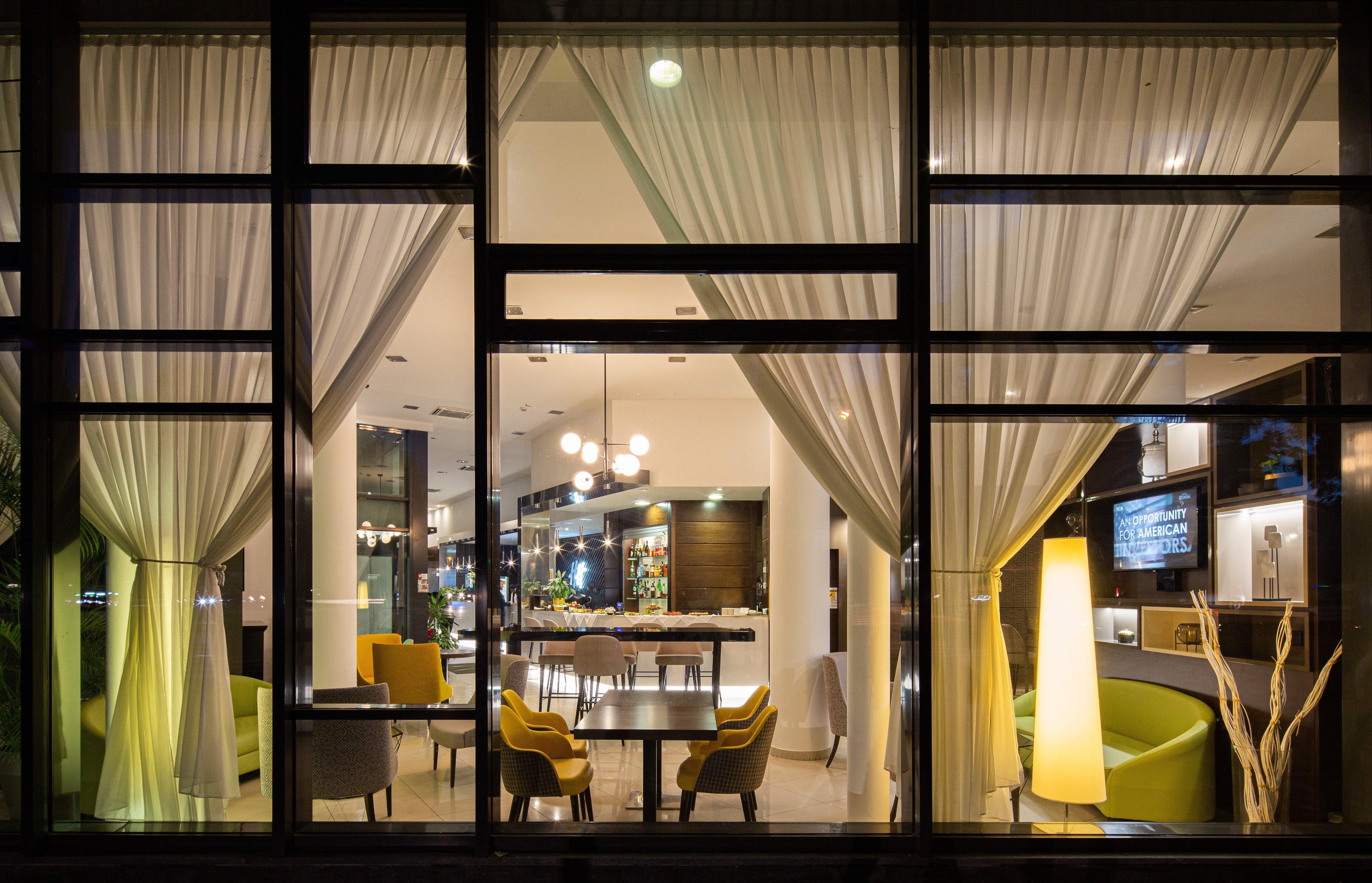 Holiday Inn Turin Corso Francia By Ihg Esterno foto