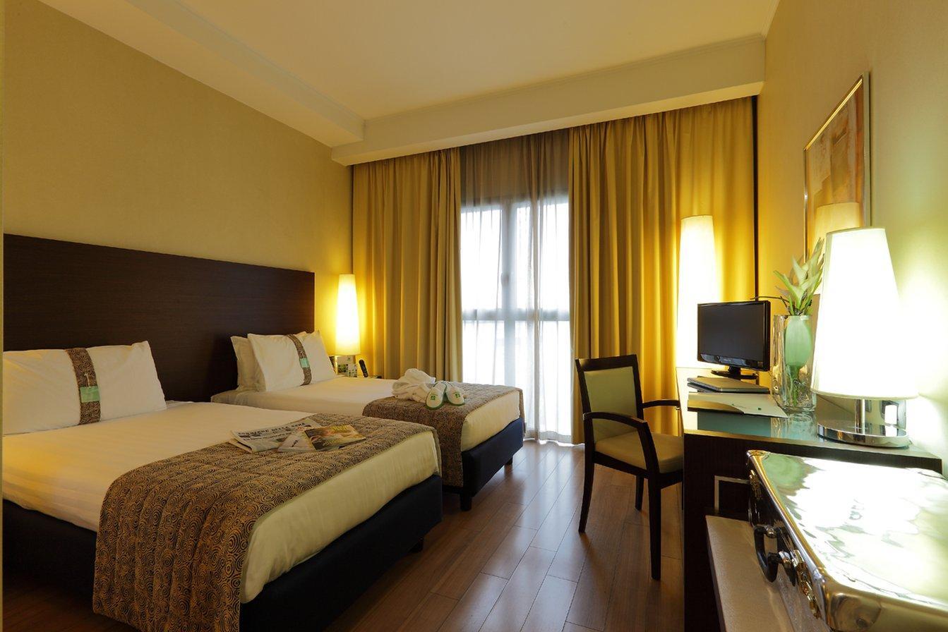 Holiday Inn Turin Corso Francia By Ihg Esterno foto