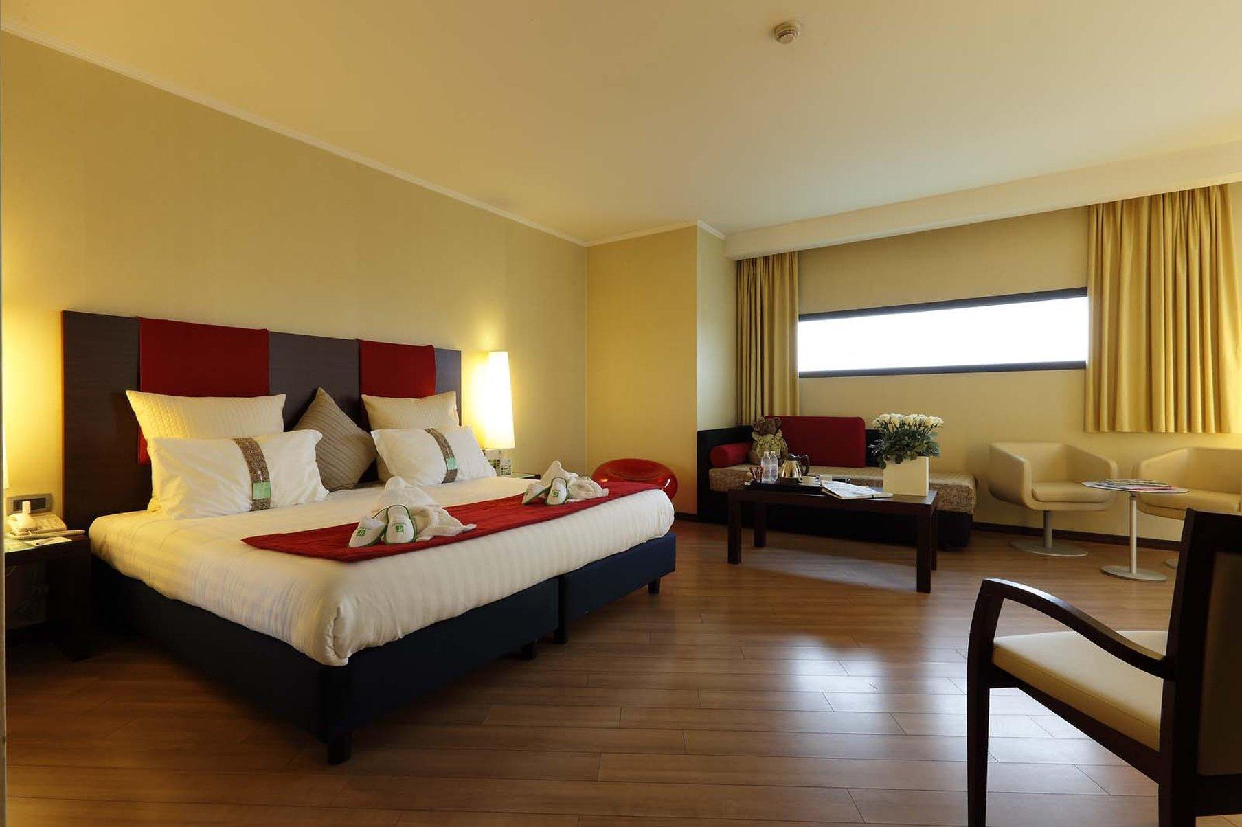 Holiday Inn Turin Corso Francia By Ihg Esterno foto