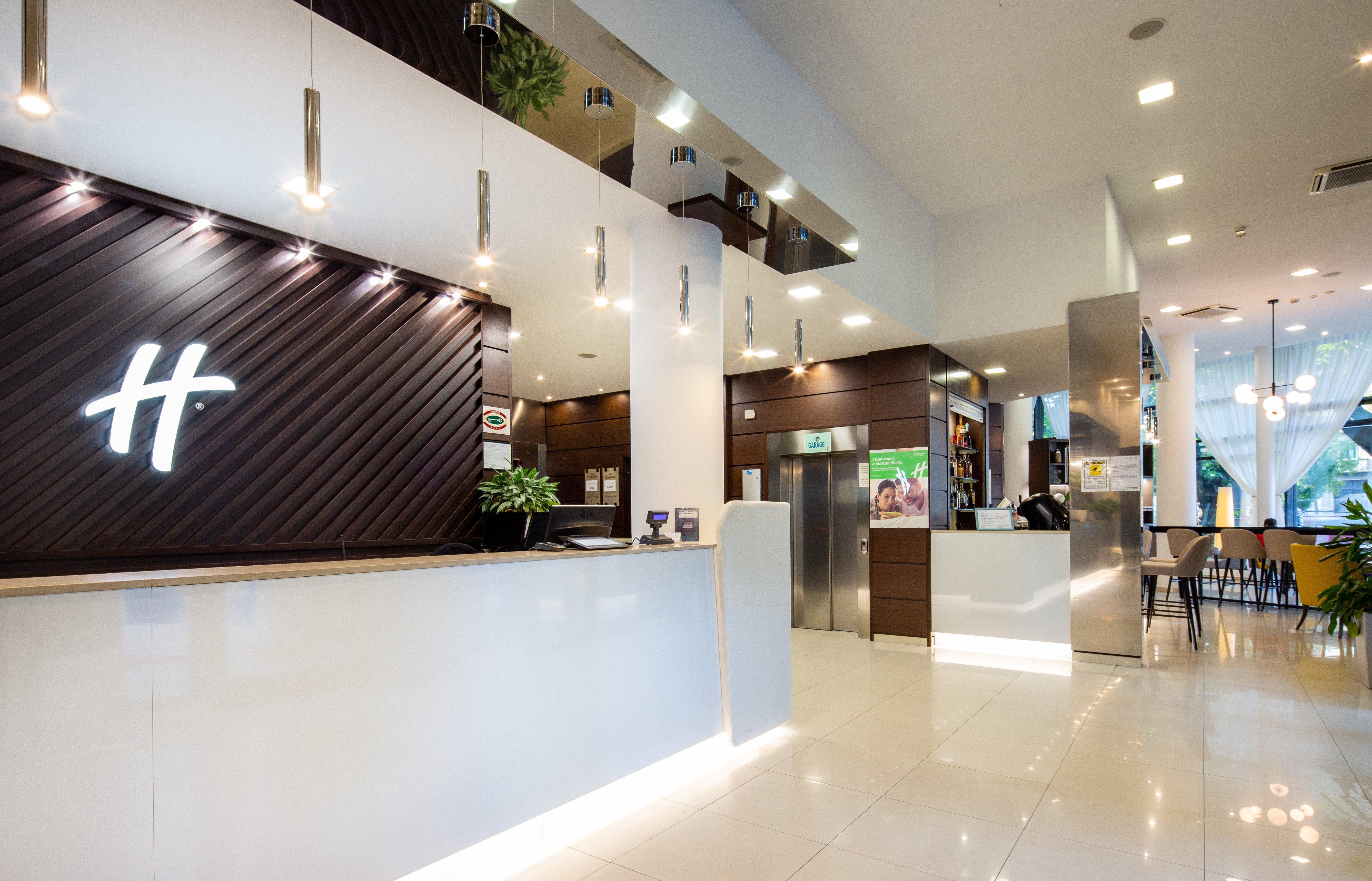 Holiday Inn Turin Corso Francia By Ihg Esterno foto